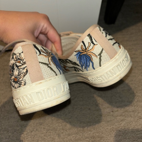 Dior Multicolor Floral Embroidered Canvas Walk N Dior Low Top Sneakers - Picture 4 of 4